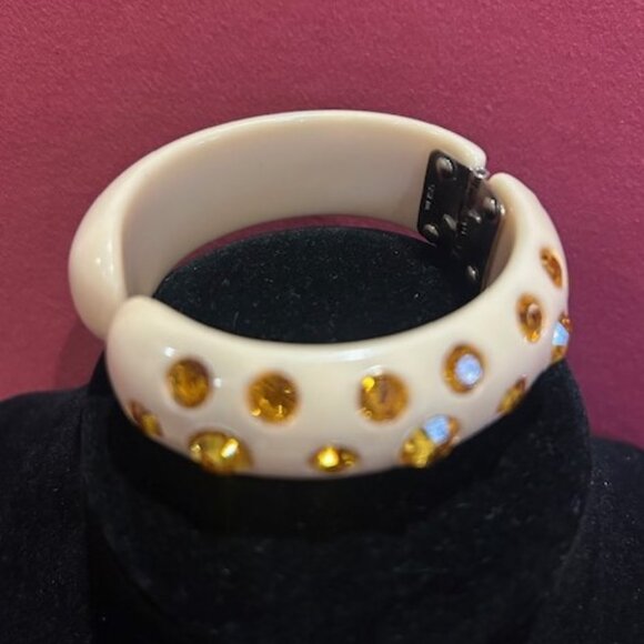 ALBERT WEISS Cream Orange Rhinestone Clamper BRACELET - Picture 5 of 9